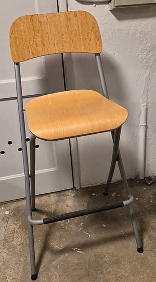 Hög stol