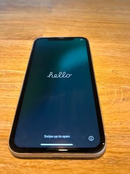 iPhone 11 Vit 64GB i fint skick!