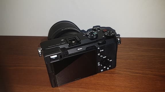 Sony A7C + FE 1.8-50mm - Nyskick