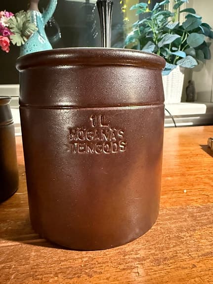 Höganäs Keramik förvaringskrus i stengods – 0,5 l & 1 l