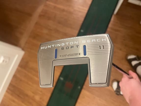Cleveland Huntington Beach Soft 11 putter
