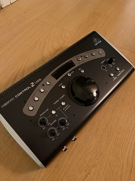 Komplett studioanläggning- produktion, lyssning & inspelning.