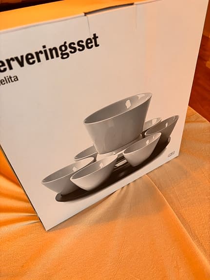 Mio Adelita Serveringsset i porslin 7 delar oanvänd