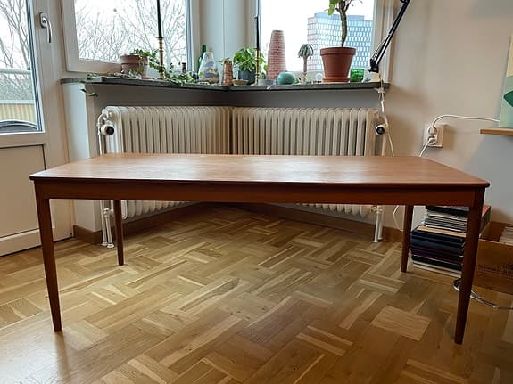 Soffbord i teak