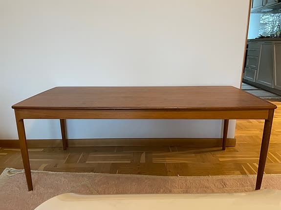 Soffbord i teak