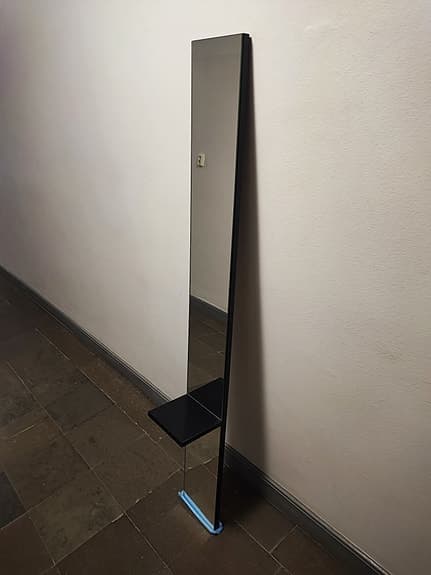 Smäcker spegel från SMD