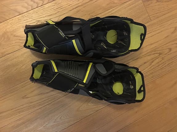 CCM Ishockey benskydd