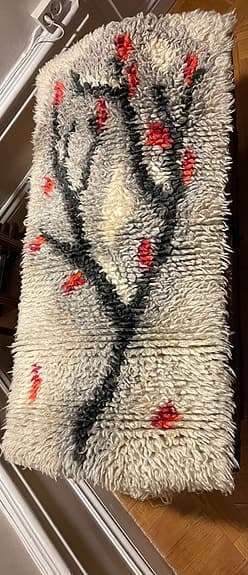 Fin mindre ryamatta - handknuten