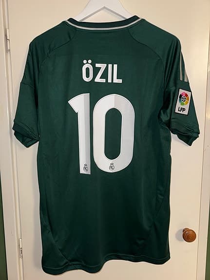 Fotbollströjor Orginal skick oanvända (3 olika)