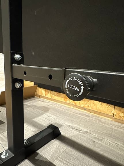 Justerbart skivstångsställ (power rack)