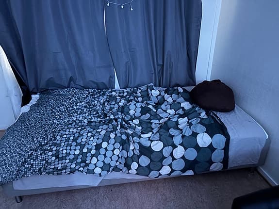 IKEA bäddsoffa med madrass