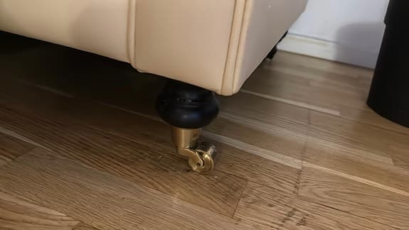 Alberto Meda Chesterfield soffa beige läder