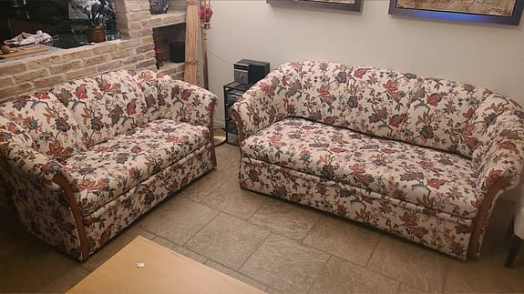 3.a bäddsoffa och 2.a soffa