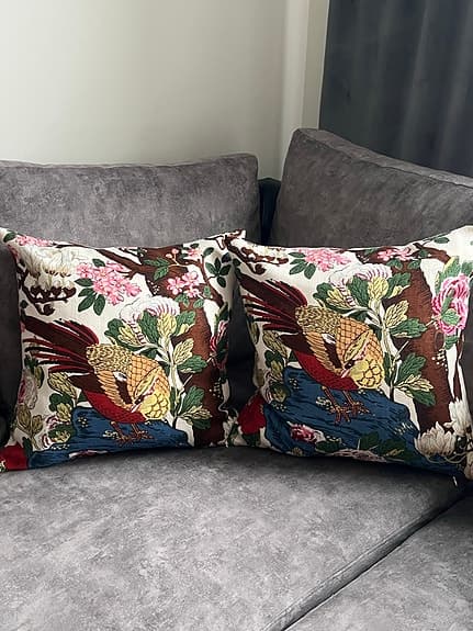 2st Kuddfodral / Tyg Från Svenskt Tenn/ GP & J Baker/ Magnolia