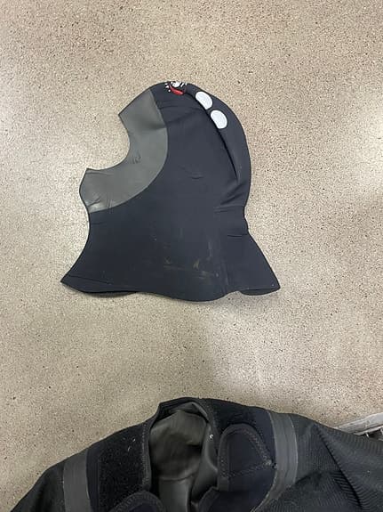 Viking VTS Torrdräkt dykdräkt svart storlek Medium