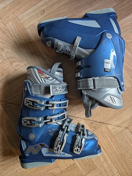 Slalompjäxor, Nordica 6  GT-S, strl 23-23,5 cm