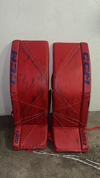 Målvaktsbenskydd CCM AXIS 2 PRO PM 34+2