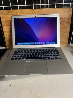 Apple MacBook Air 13 tum 2017