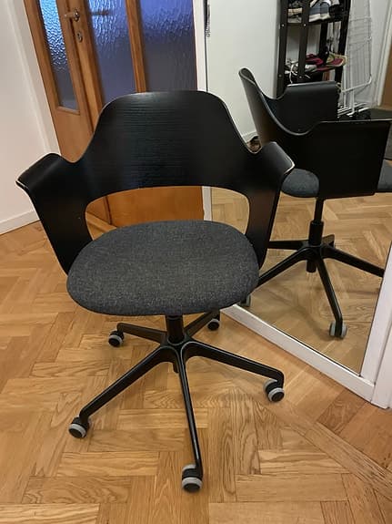 IKEA Fjällberget kontorsstol svart med tygsits