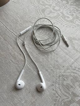 Apple EarPods med 3,5 mm kontakt