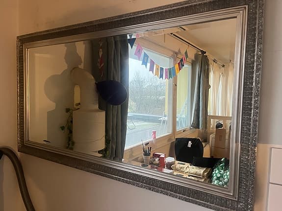 &Tradition spegel med dekorativ ram