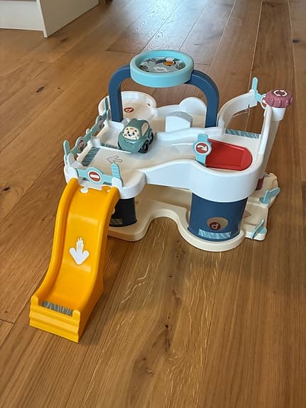 Parkeringsgarage leksak