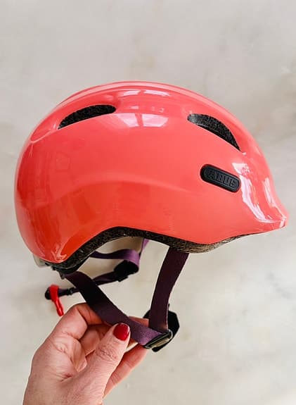 Cykelhjälm från Abus