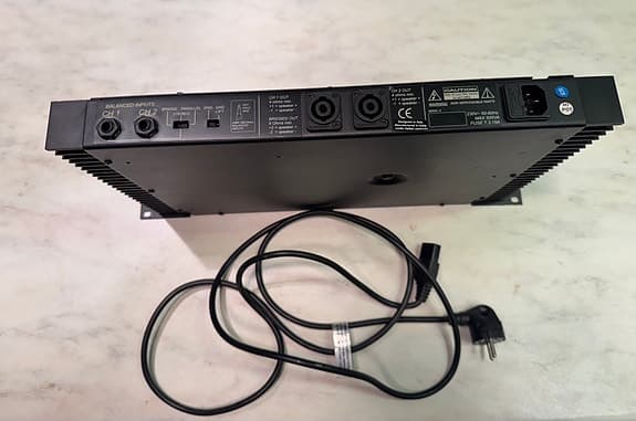 Förstärkare slutsteg dB Technologies MPA204