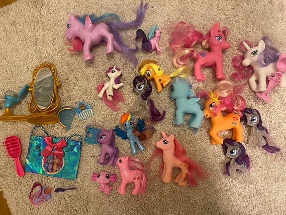 My Little Pony – stort paket – ca 20 ponnyer + tillbehör