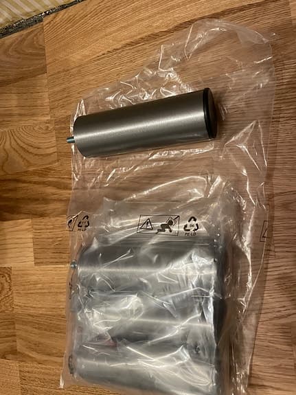 Jysk Metallben till möbel