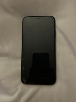 iPhone 11 – 64 GB – svart