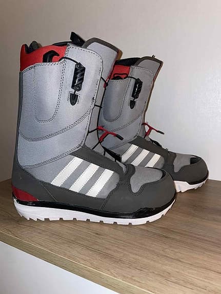 Adidas Snowboard boots