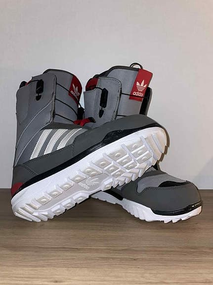 Adidas Snowboard boots