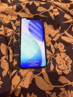 Apple iPhone 11 Pro 256 GB med tillbehör