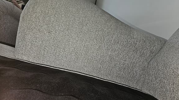 Svängd soffa