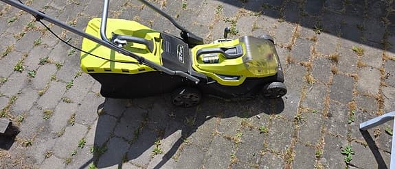 Ryobi RY18LM37A ONE+ gräsklippare 37 cm