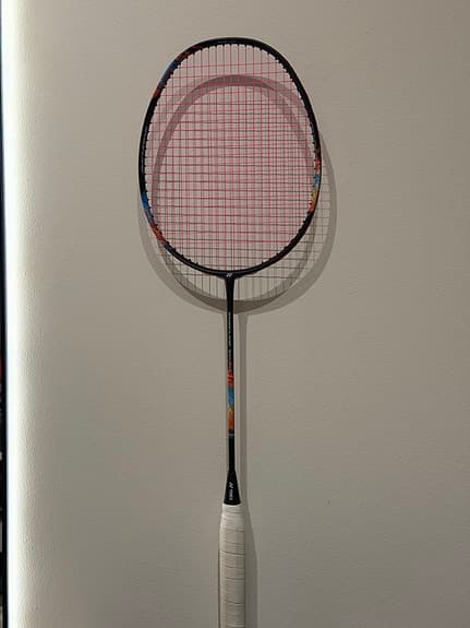 Yonex Nanoflare 700 Pro badmintonracket