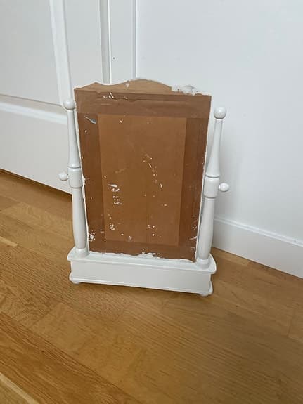 IKEA Spegel med låda vit