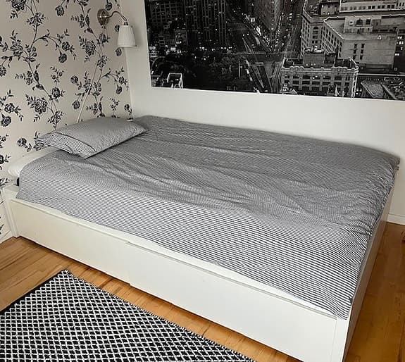 IKEA säng Malm