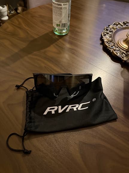 Helt nya Revolutionrace Castor solglasögon
