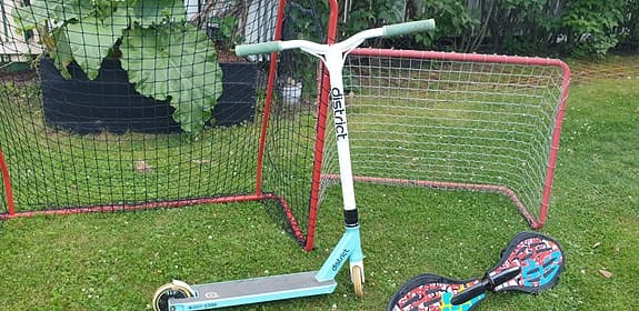 District Sparkcykel och tennistränare