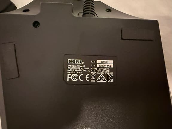 Hori Tactical Assault Commander M1/M1A – Tangentbord & mus för PS4