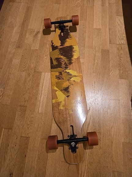 Loaded Dervish Sama Longboard Orange hjul