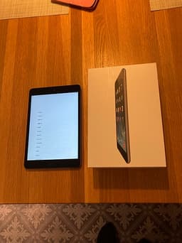 Apple iPad Mini 16 GB surfplatta