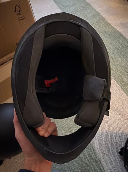 Masu Hjälm strl L; 59-60
