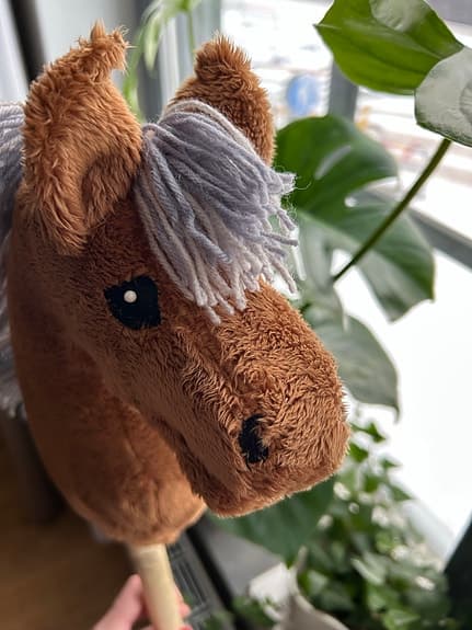 Nytillverkad käpphäst
