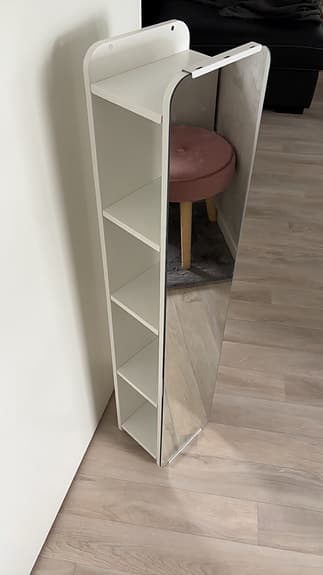 IKEA Spegel med hyllor