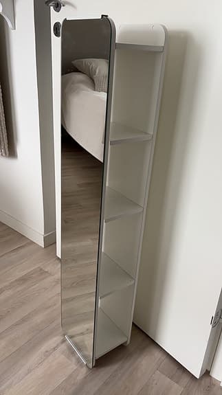 IKEA Spegel med hyllor