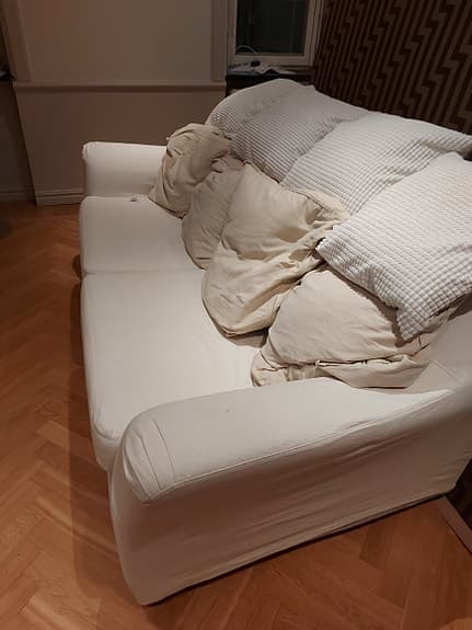 Bäddsoffa med fjädring
