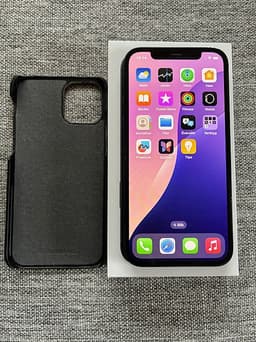 Apple iPhone 12 - 64 GB svart